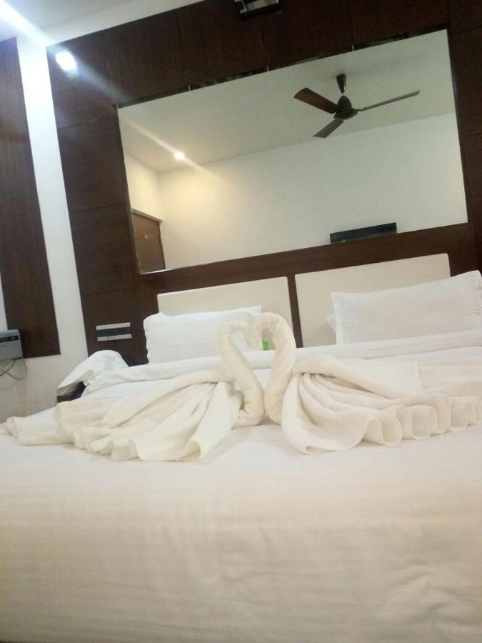 Arsh Residency Hotel Lucknow Exterior photo