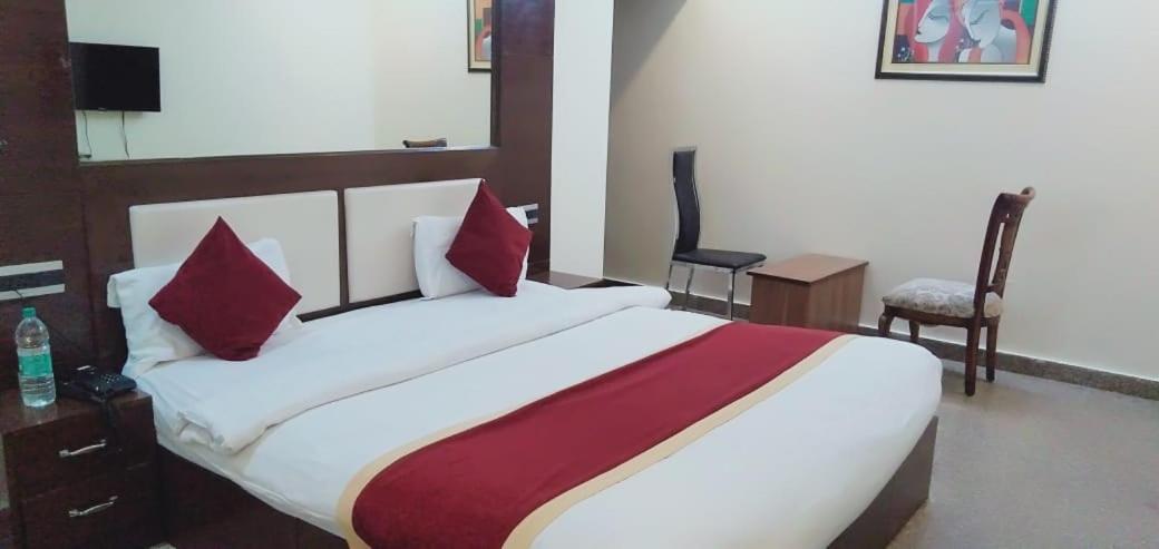 Arsh Residency Hotel Lucknow Exterior photo